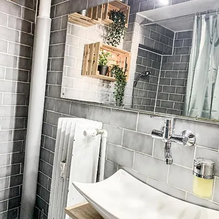 Charming Old Town With Ac In Appartement