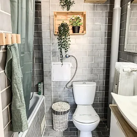 Charming Old Town Apartment In Bratislava *